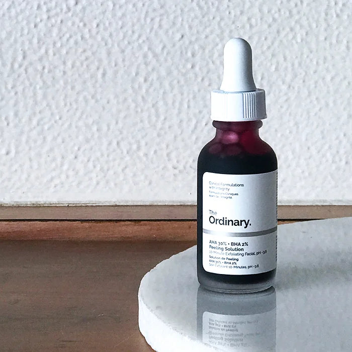 The Ordinary AHA 30% + BHA 2% Peeling Solution – 10-Minute Exfoliating Facial